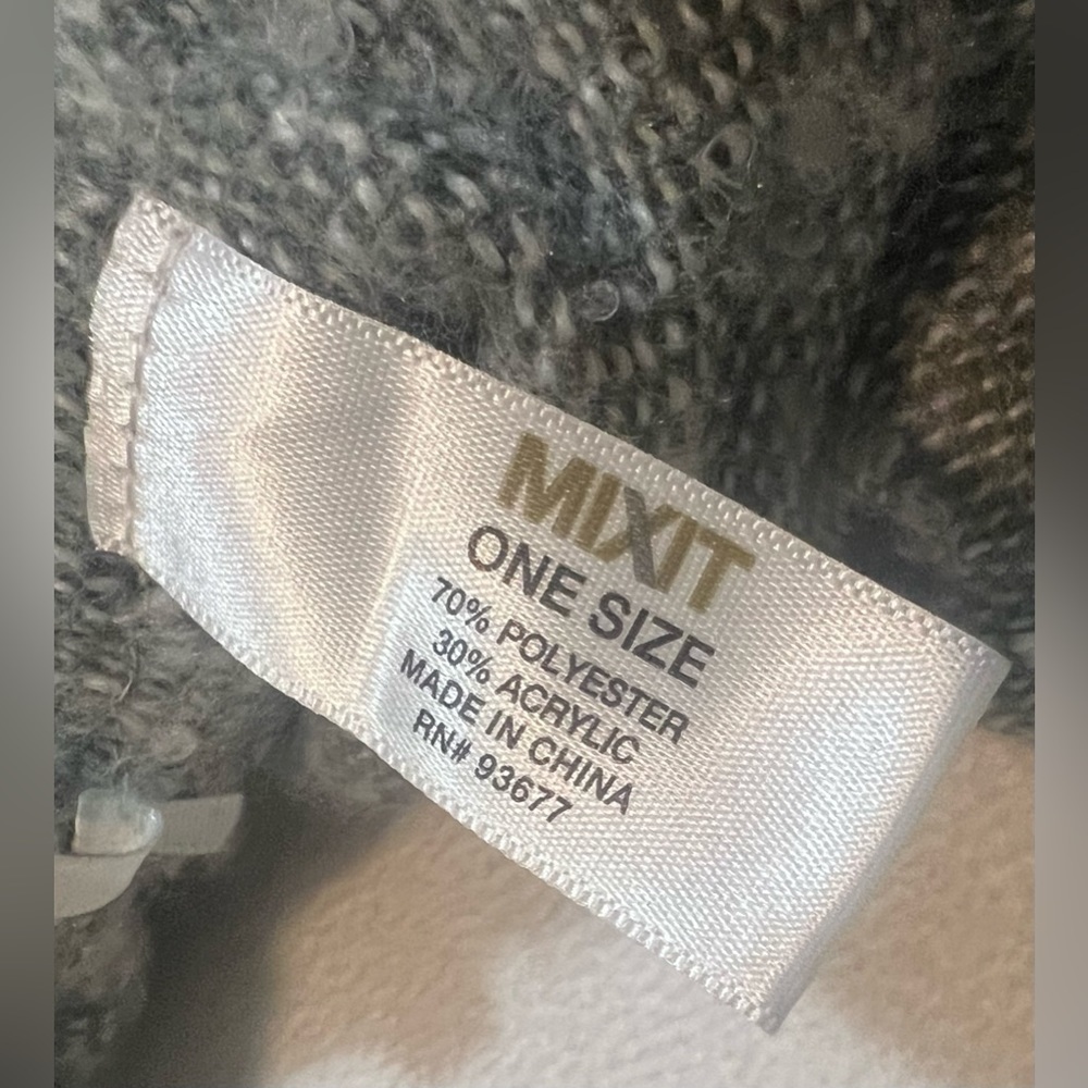 Mixit Polyester Shawl With Eyelet Hook Front - image 4